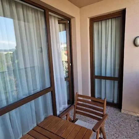 Lägenhet In Royal Barcelo Slăntjev Brjag